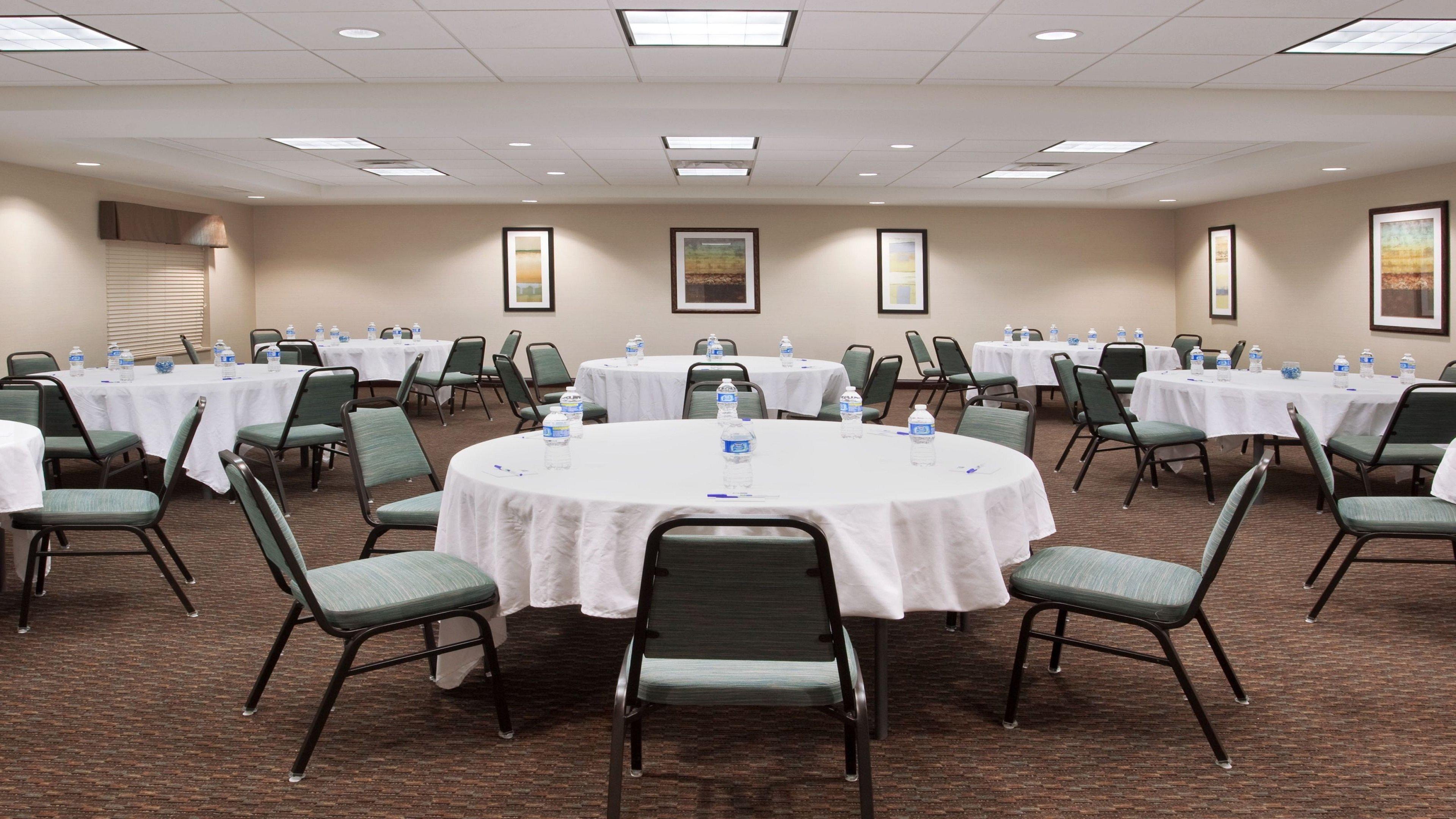 Holiday Inn Express & Suites Zanesville North By Ihg Extérieur photo